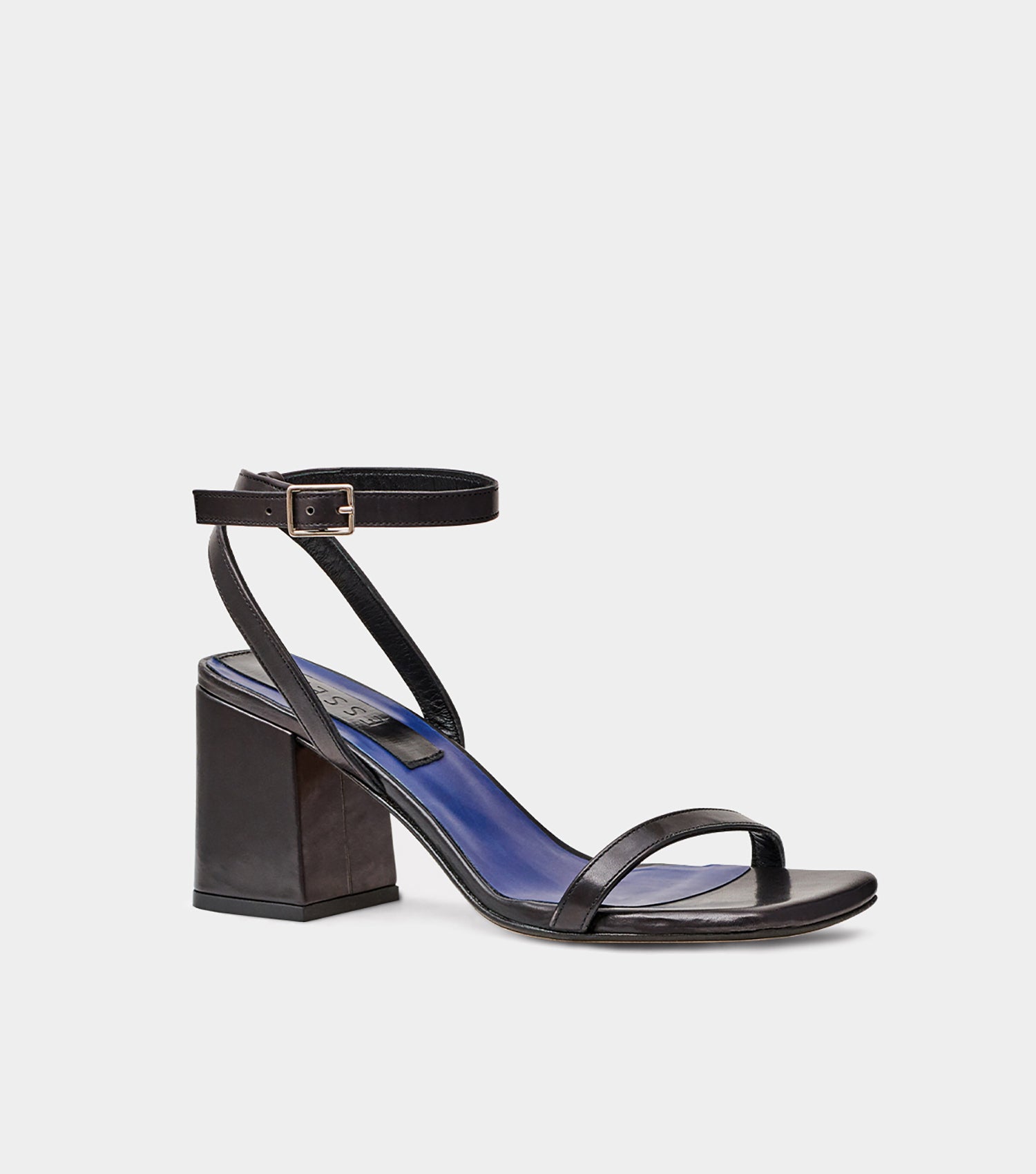 The Elevated Essential - Black