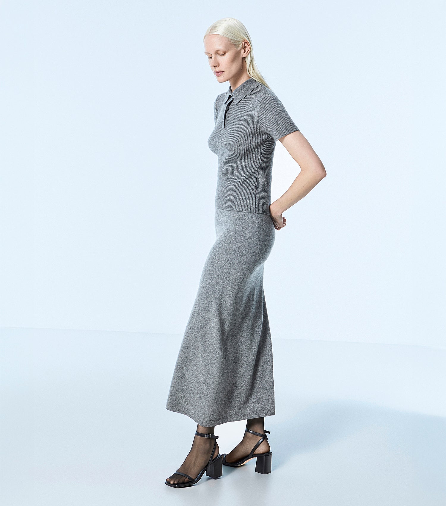 The Elevated Essential - Black