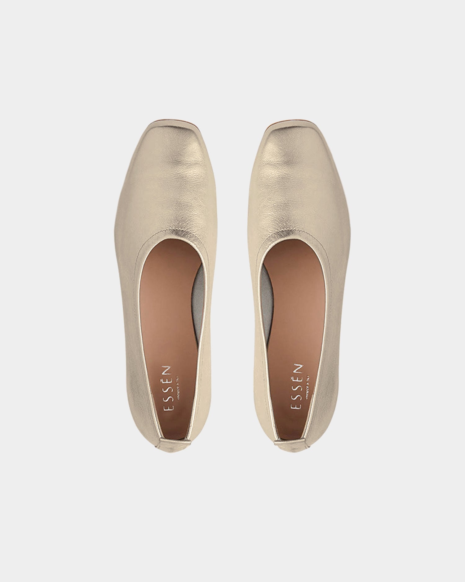 The Foundation Flat - Champagne