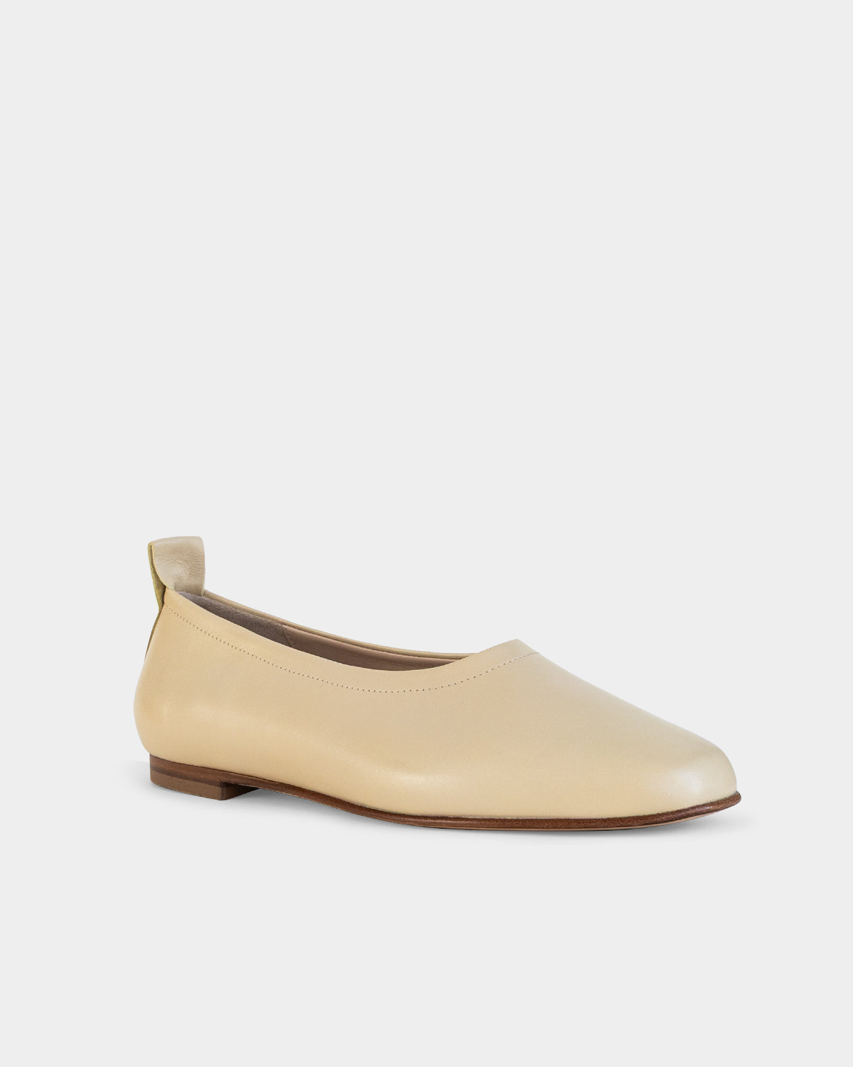 The Foundation Flat - Lemonade