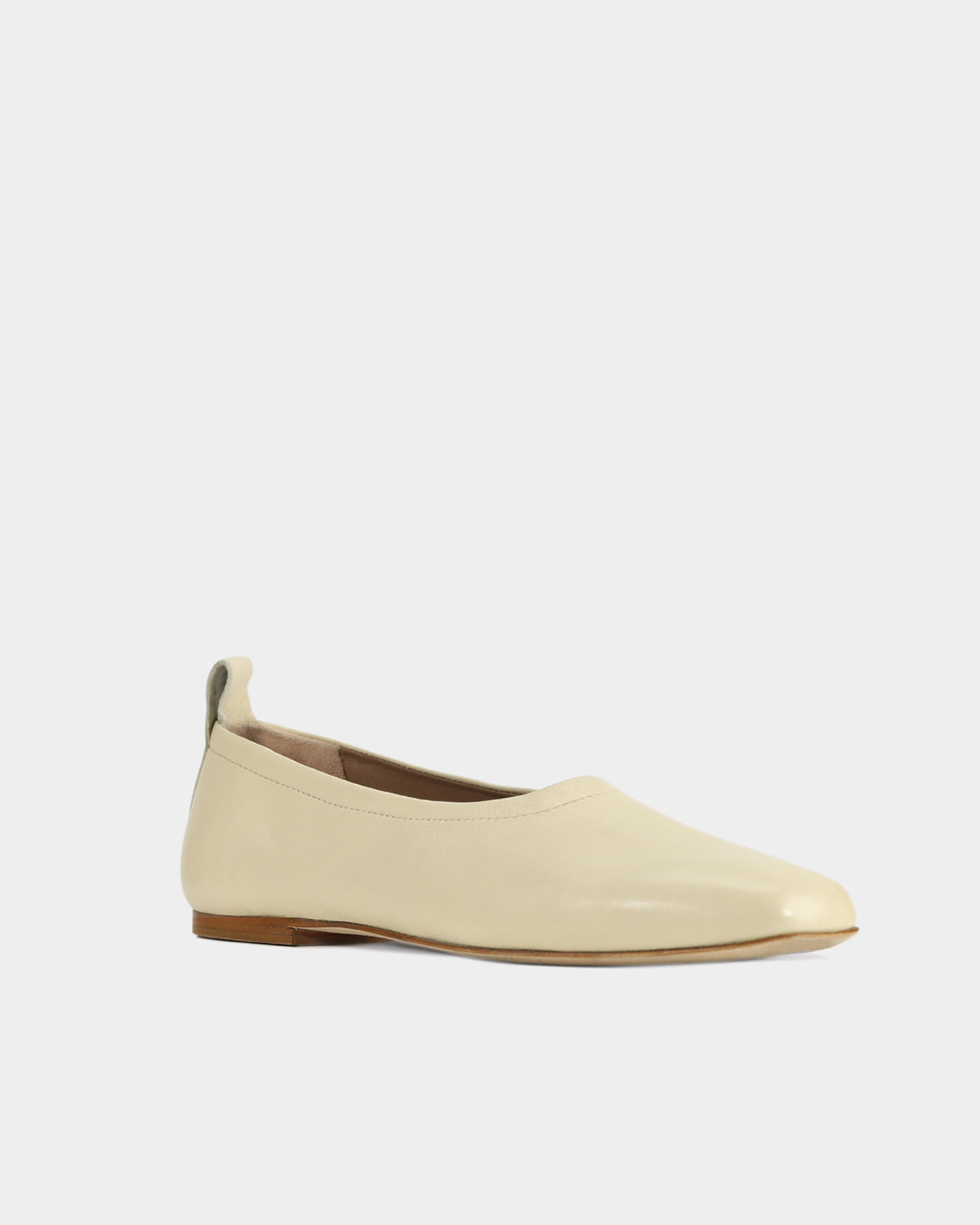 The Foundation Flat - Lemonade