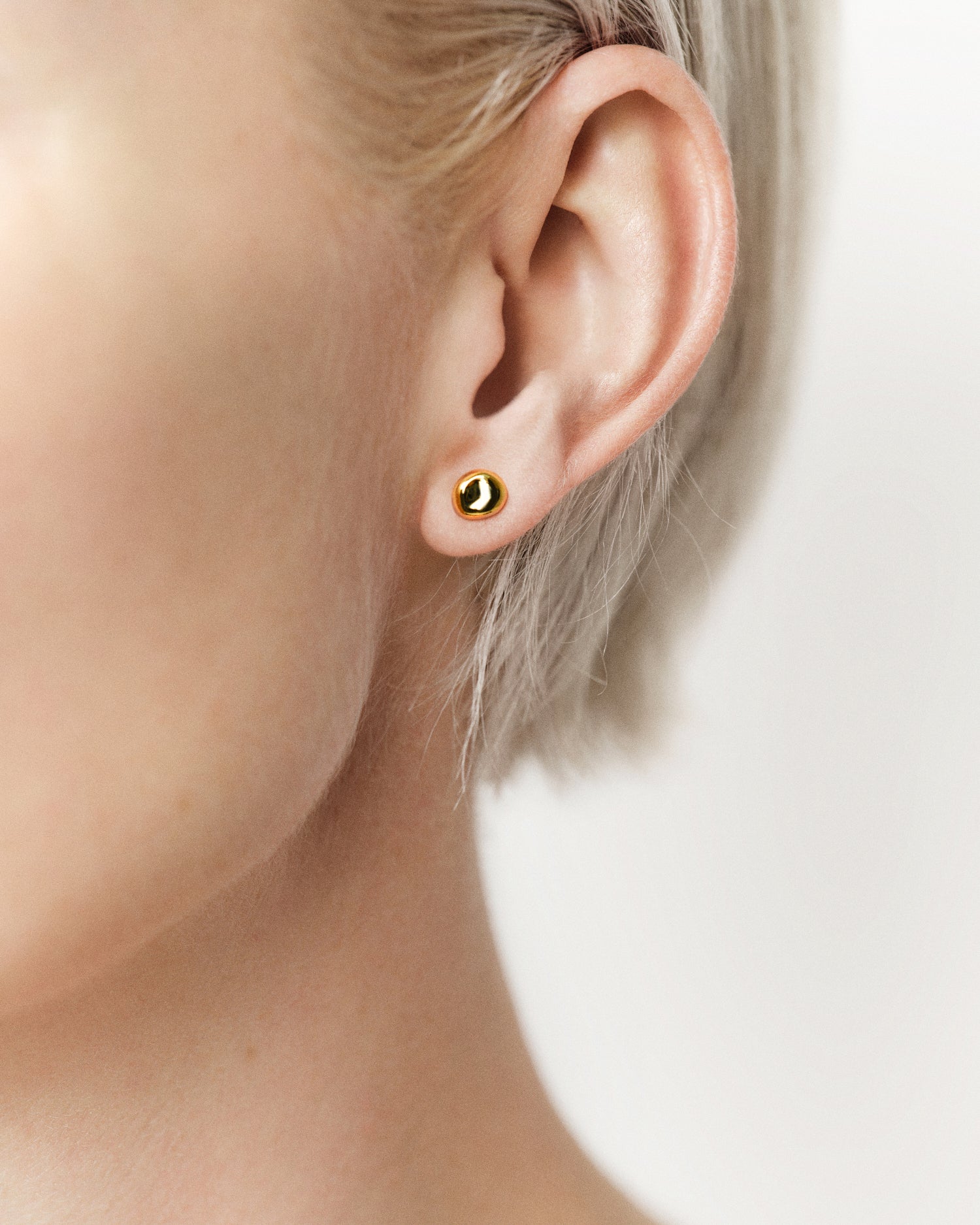 The Pearl Earrings - 18k Gold