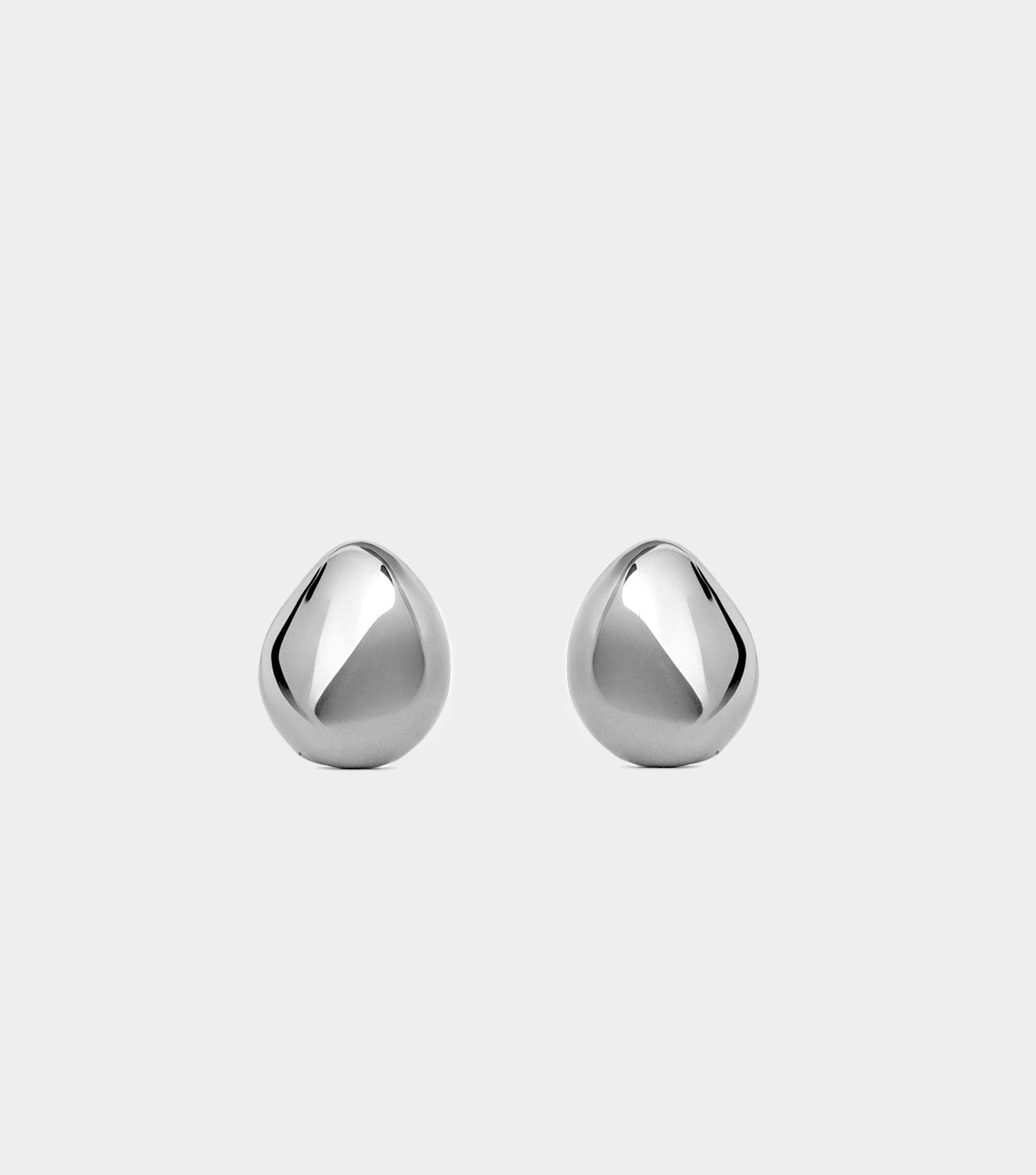 The Pebble Earring - Silver