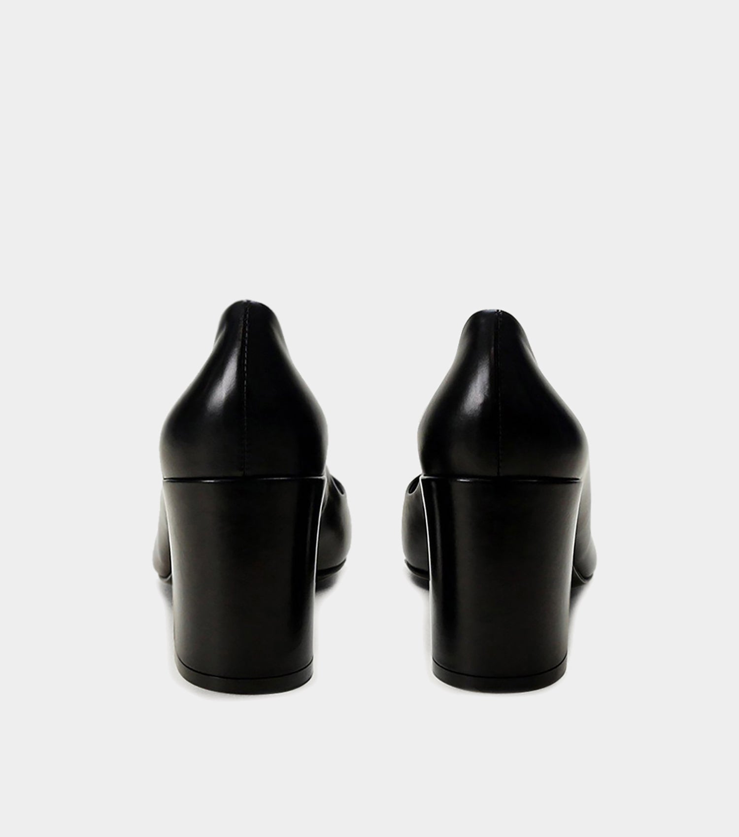 The Perfect Pump - Black