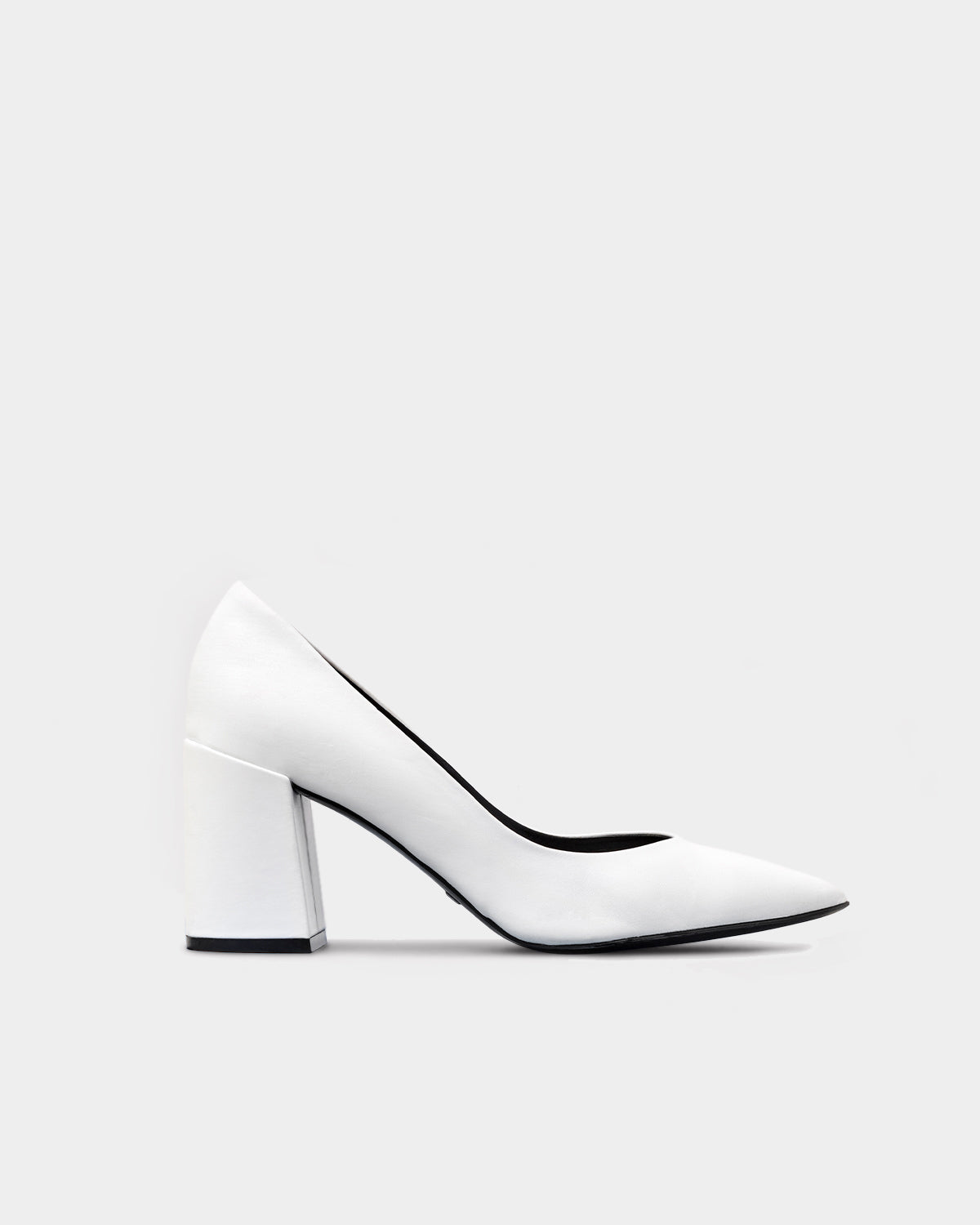 The Perfect Pump - White