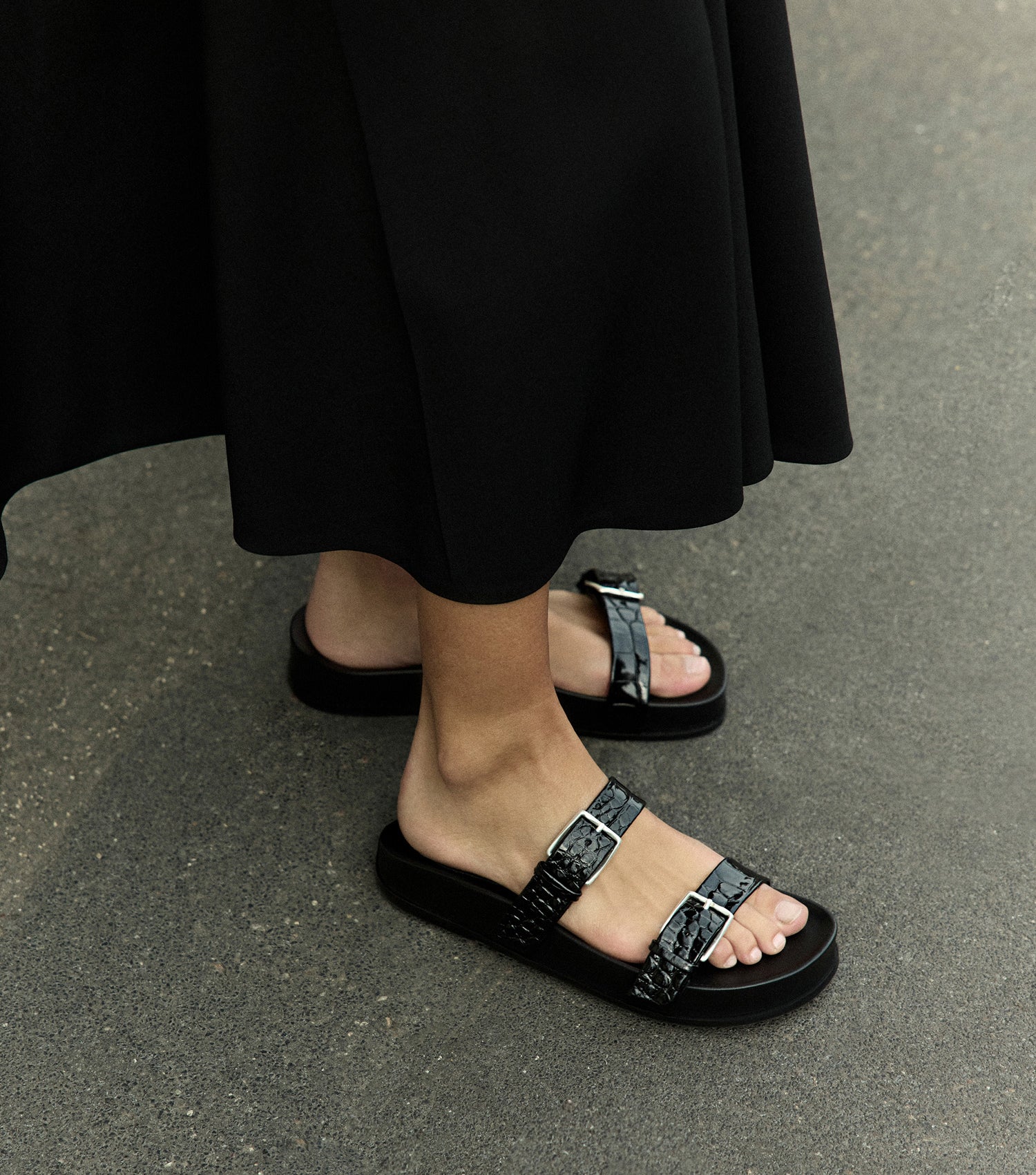 The Slide - Black Croc