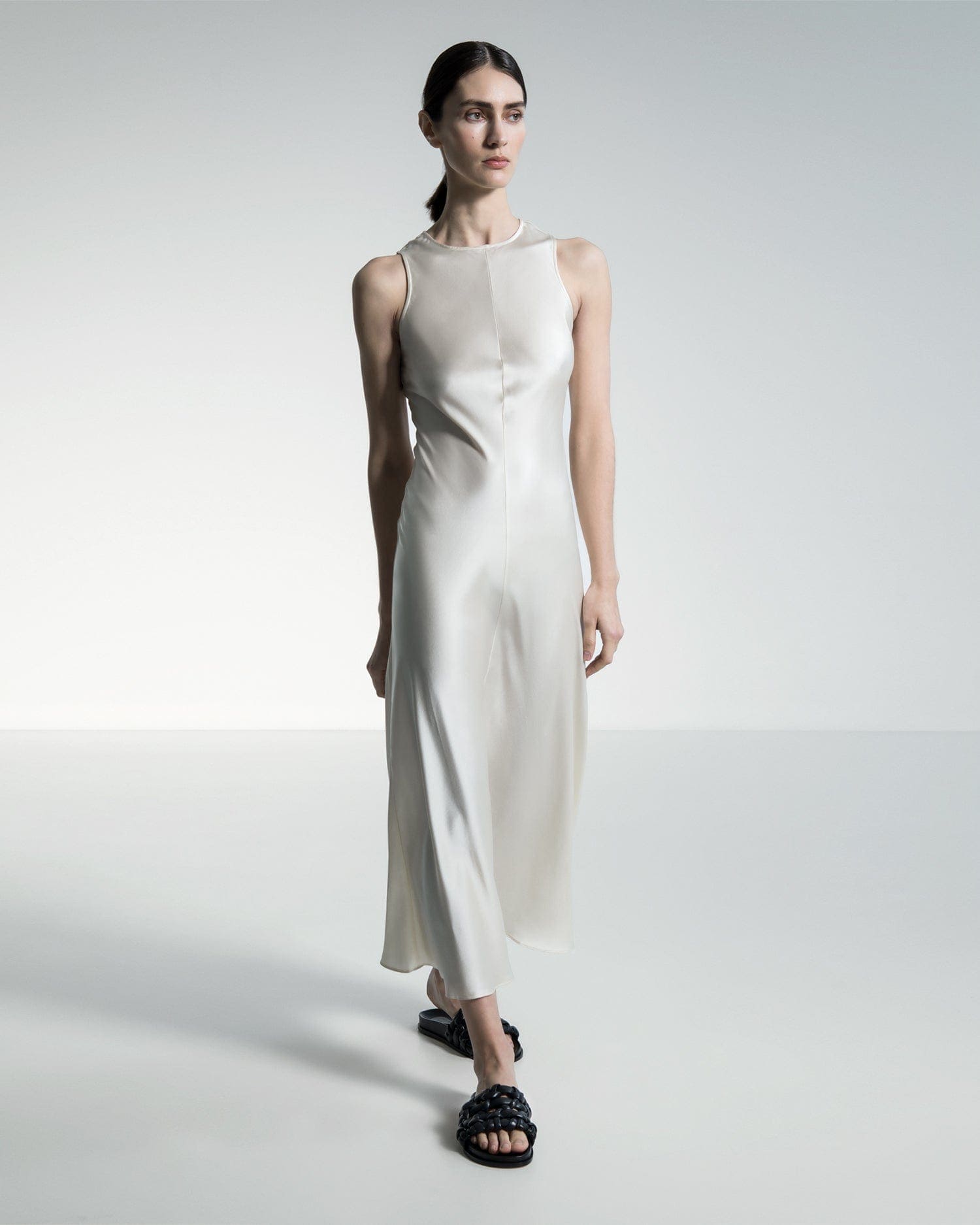 womens leather slides