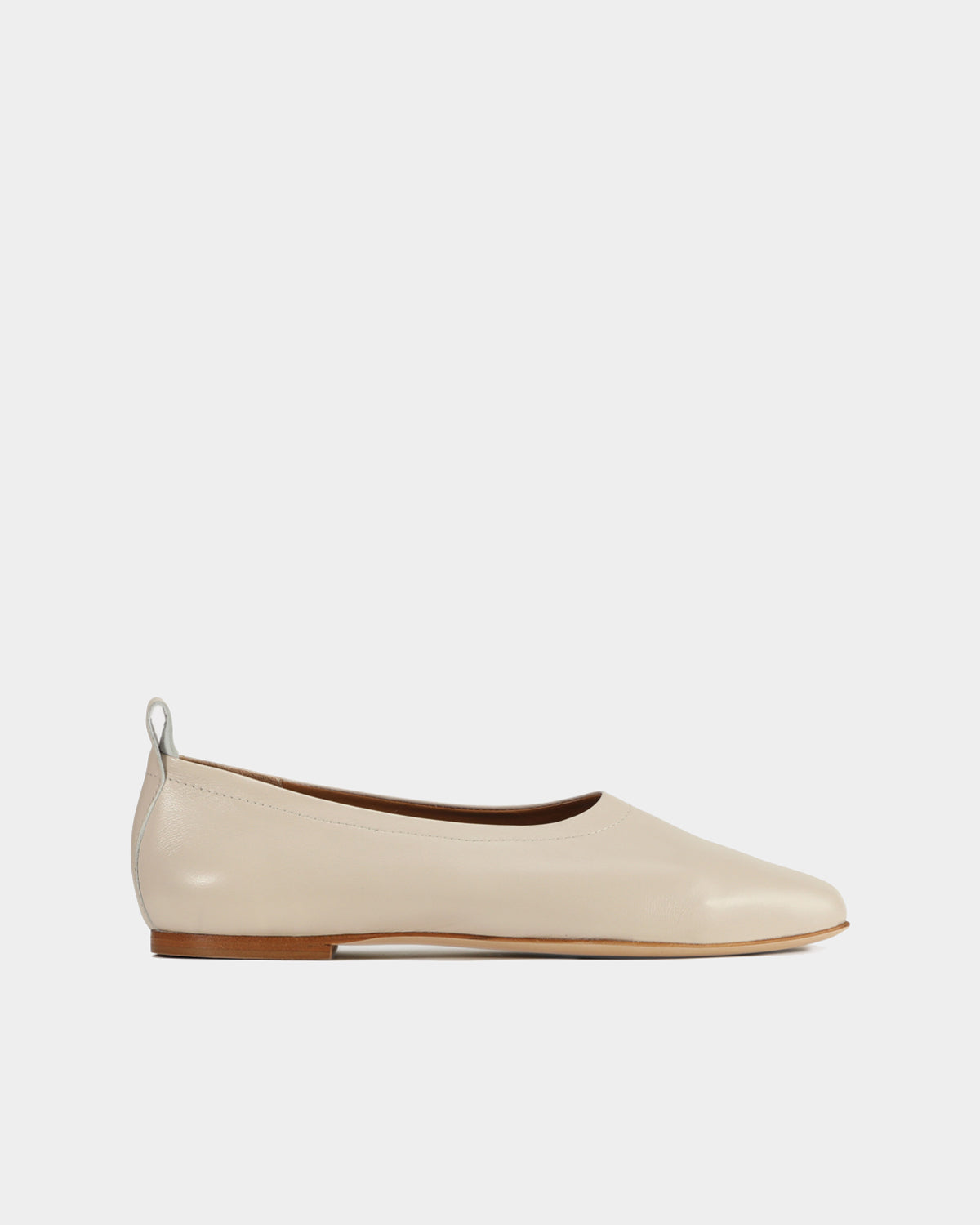 The Foundation Flat - Ivory