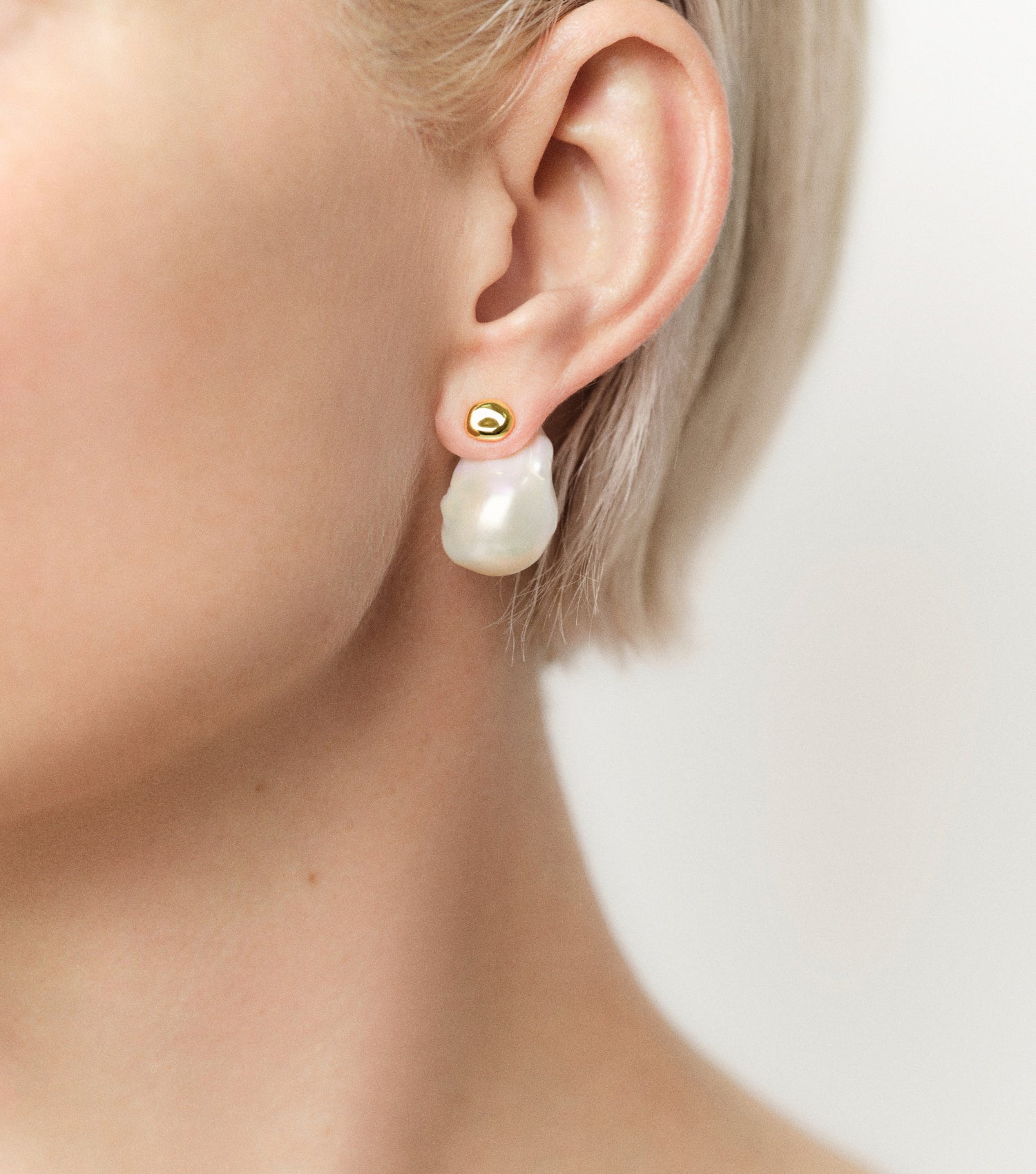 The Pearl Earrings - 18k Gold