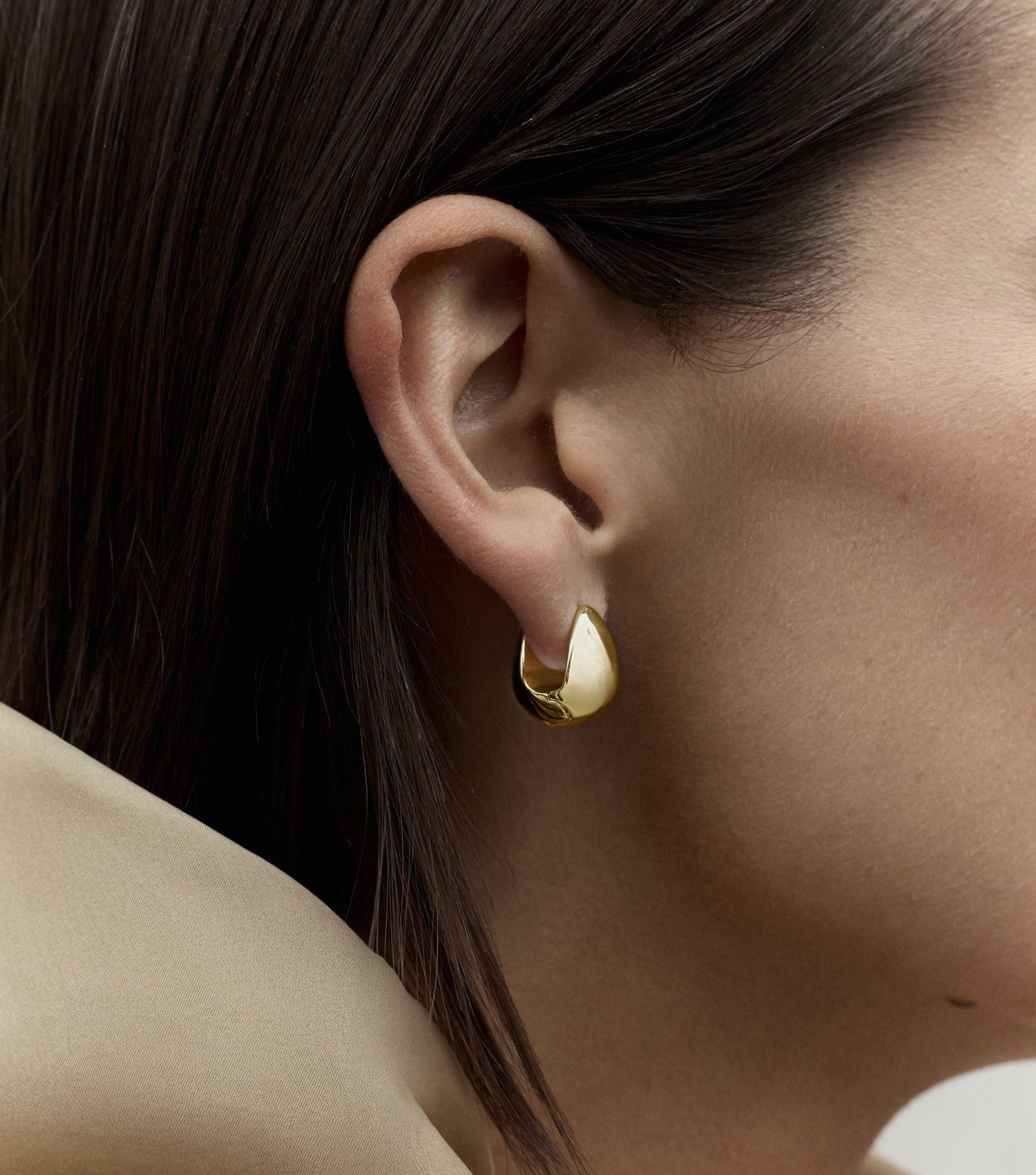 The Pebble Earring - 18k Gold