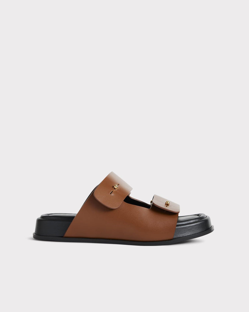 The Chunky Slide - Cognac | Brown Leather Sandals - ESSĒN